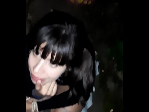 ❤️ На улици натечен пенис у замену за слаткише ❤❌ Анални видео код нас ❌❤
